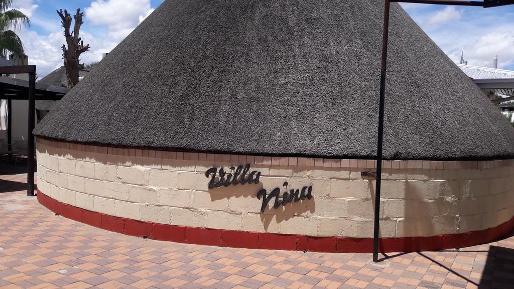 Guesthouse Villa Nina Okahandja Esterno foto