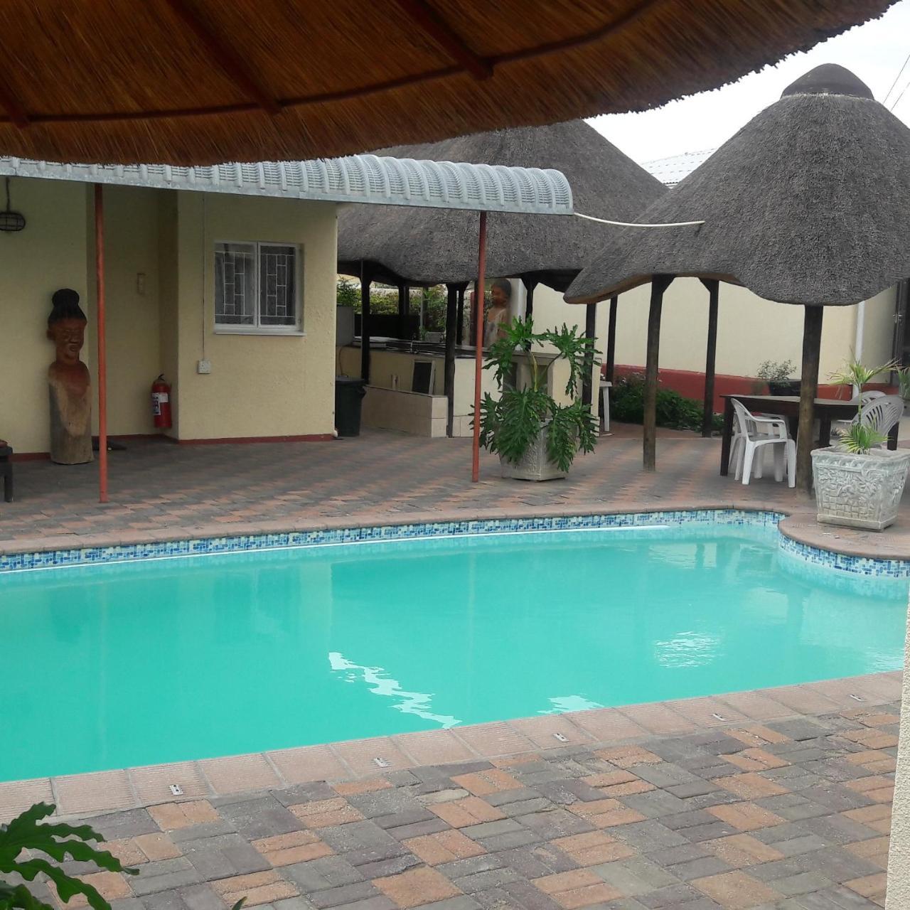 Guesthouse Villa Nina Okahandja Esterno foto
