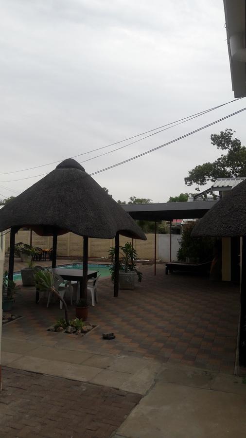 Guesthouse Villa Nina Okahandja Esterno foto