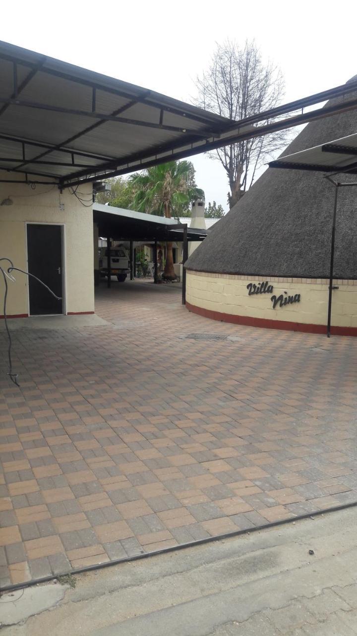 Guesthouse Villa Nina Okahandja Esterno foto
