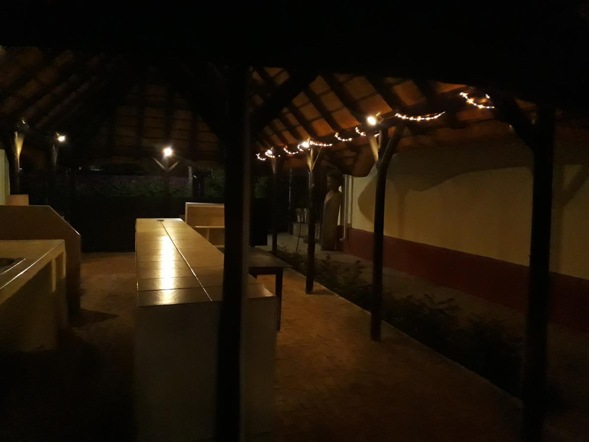 Guesthouse Villa Nina Okahandja Esterno foto